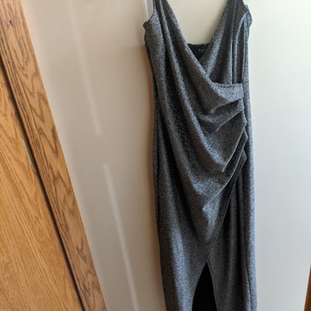 Silver Akira Evening Gown XL NWT